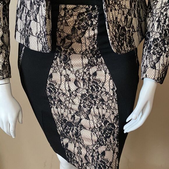 Kardashian Kollection Lace Blazer w/Matching Dress - Size M - Picture 5 of 17